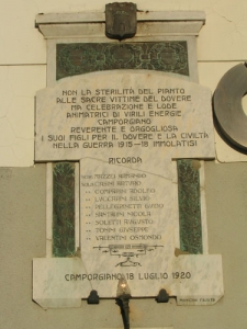 Tombstone to the fallen of Camporgiano