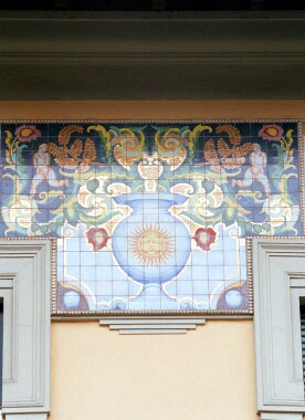 decorazioni in maiolica