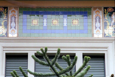 decorazioni in maiolica