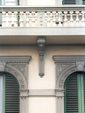 particolare della facciata