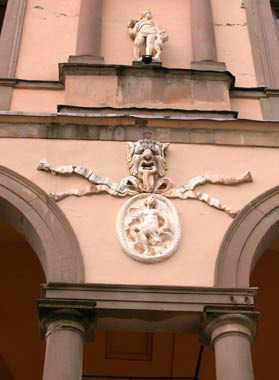 Facciata a valle: particolare.