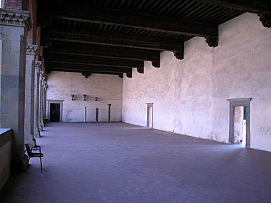 Interno del portico.