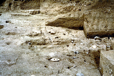 Vagli di Sotto, veduta dello scavo, l'area della capanna