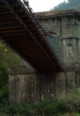 Il ponte visto da sotto