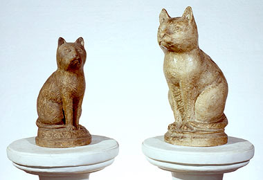 Coreglia Antelminelli, Gatti, gesso scurito con fumo di candela, 1760