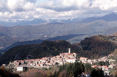 veduta del paese con la Torre