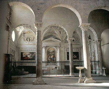 Lucca, cappelle aggiunte nel XIV secolo