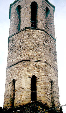 Minucciano, facciata