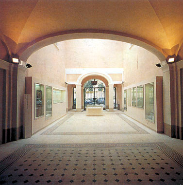 Civici Musei di Villa Paolina: Museo Archeologico e dell'Uomo  / Civic Museums of Villa Paolina: Alberto Carlo Blanc Archaeological Museum, Giovanni Ciuffreda Museum of Musical Instruments.