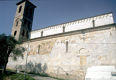 Valdicastello, Pietrasanta, campanile