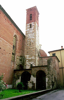 Teatro romano di Lucca / Roman theatre of Lucca