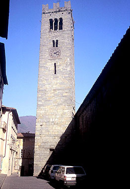 Villa Basilica, campanile