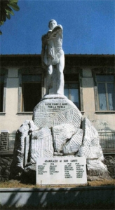 Monumento ai Caduti di Gramolazzo /  Gramolazzo War Memorial