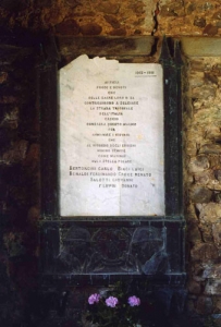 Lapide ai Caduti di Cascio / Tombstone to the fallen of Cascio