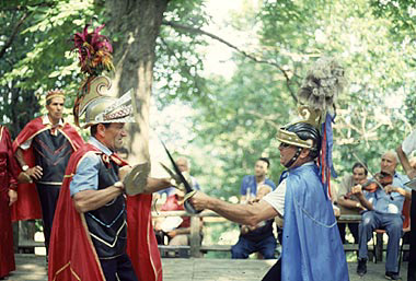 La Tradizione del Maggio - XXXII Rassegna nazionale di Teatro Popolare - Mini rassegna in ricordo di Aldo Nicoletti / La Tradizione del Maggio - 32nd National Review of Folk Theatre -Mini review in memory of Aldo Nicoletti