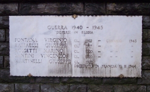 Monumento ai Caduti di Magnano, particolare della lapide ai Caduti della seconda guerra mondiale