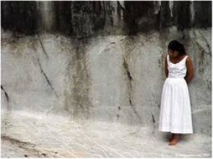 "La bimba che aspetta" - narrazione teatrale / La bimba che aspetta (The Waiting Girl) - Theatrical Taleù