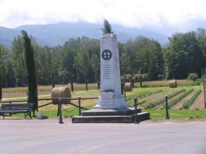 Monumento ai caduti della frazione di Sorbano del Vescovo / War monument to the victims of the hamlet of Sorbano del Vescovo